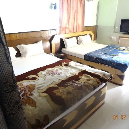 Hotel Yatrik Deoghar Exterior foto