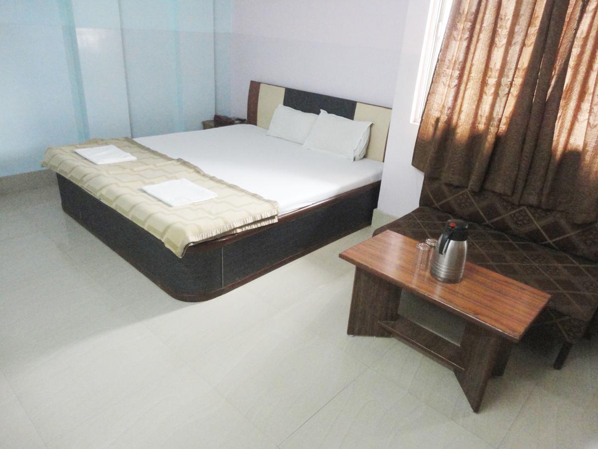 Hotel Yatrik Deoghar Exterior foto